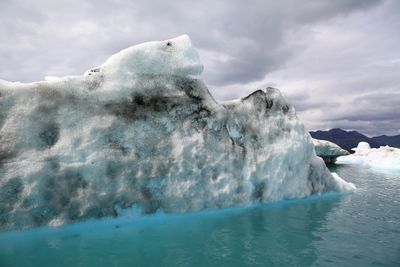 043-3B9A0095-Icebergs in Jokulsarlon Glacier Lagoon in Iceland.jpg