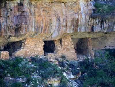 00105-3B9A1701-Walnut Canyon Sinagua Cliff Home.jpg