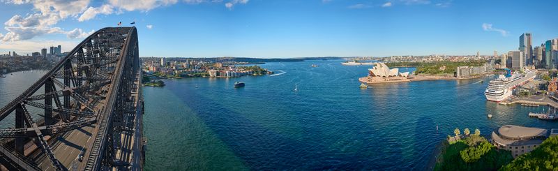 SydneyPano90339045.jpg