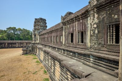 BZ8_7700.jpg