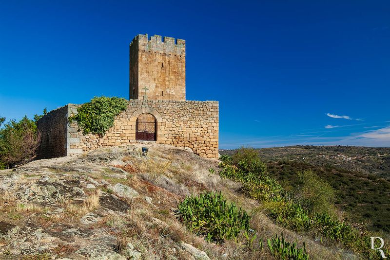 Castelo de Longroiva 