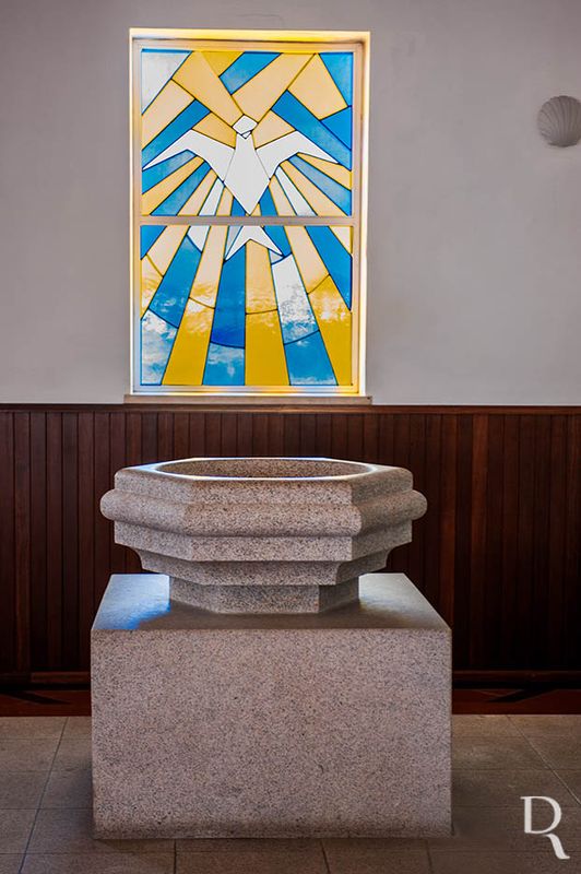 Igreja da Sagrada Famlia <br> da Praia da Barra