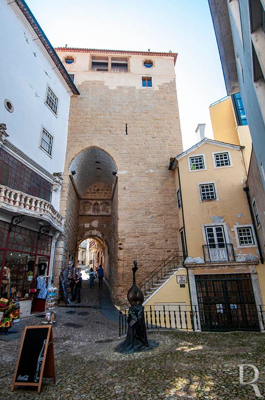 Torre de Almedina