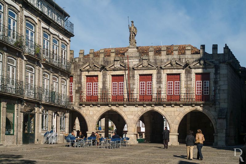 Antigos Paos <br> Municipais de Guimares