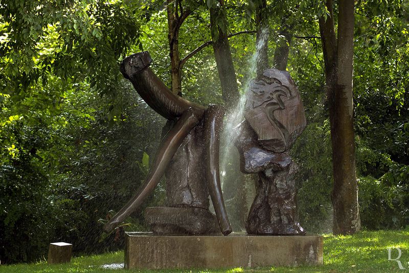 Satirycon I por Reuben Nakian (1981)