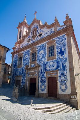 Covilhã, União das freguesias de Covilhã e Canhoso.
Arquitetura religiosa, revivalista neobarroca.
Proteção: Incluído na Zona de Proteção das Muralhas da cidade da Covilhã e do Edifício da Casa dos Ministros.
Época de construção: Séc. 19.
Autores - ARQUITETO: José de Almeida; ESCULTOR: Fernandes Caldas (séc. 19). PINTOR: António Lopes. PEDREIRO: António Marques (1627). PINTOR DE AZULEJO: Fábrica Aleluia (Aveiro).
Luís Castro (excertos), in http://www.monumentos.gov.pt/Site/APP_PagesUser/SIPA.aspx?id=9326