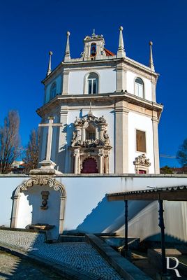  Aveiro, Unio das freguesias de Glria e Vera Cruz.
 
Arquitetura religiosa, barroca.

Proteo: Imvel de Interesse Pblico.

poca de construo: Sc. 18.

Arquiteto - Gaspar Ferreira (atr.)

Margarida Alada e Carlos Ruo [excertos], in http://www.monumentos.gov.pt/Site/APP_PagesUser/SIPA.aspx?id=1038 