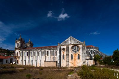 O Lado Sul do Mosteiro de Alcobaa