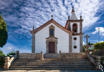 Igreja Matriz de Nossa Senhora da Assunção de Linhares da Beira