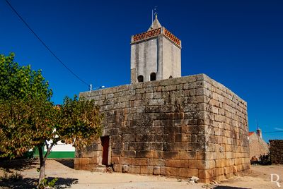  Penamacor, Unio das freguesias de Pedrgo de So Pedro e Bemposta.
 
Castelo do tipo mota construdo no sc. 13, pela Ordem do Templo.

Proteo: no atribuda.

poca de construo: Sc. 13.

Paula No (excertos), in http://www.monumentos.gov.pt/Site/APP_PagesUser/SIPA.aspx?id=11674 