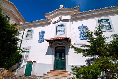 Largo Vitorino Fróis, 10