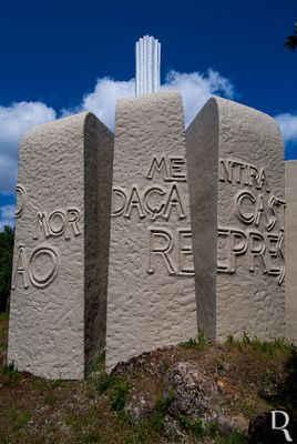 Monumento a Humberto Delgado