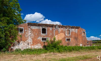 Alcobaça, Aljubarrota.
Lagar pombalino.
Proteção: Imóvel de Interesse Público.
Época de construção: Séc. 18 (conjetural).
Paula Noé (excertos), in http://www.monumentos.gov.pt/Site/APP_PagesUser/SIPA.aspx?id=3336