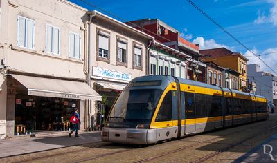 O Metro na Rua Brito Capelo