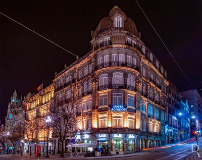 Edifício do Hotel Aliados e Café Guarany