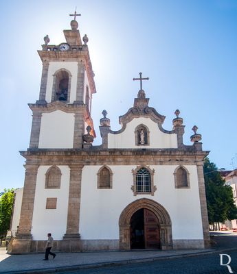 Covilhã, União das freguesias de Covilhã e Canhoso.
Convento franciscano, de que resta apenas a igreja.
Proteção: Imóvel de Interesse Público.
Época de construção: Séc. 15.
Autores - ENGENHEIRO: Luís Felipe Ranito Catalão (1948). PEDREIROS: António Mendes Coelho (1885); António Saraiva (1884); Martim Enes (1285). PINTOR: Manuel Pereira de Brito (1707). FÁBRICA DE AZULEJO: Fábrica Aleluia.
Paula Figueiredo (excertos), in http://www.monumentos.gov.pt/Site/APP_PagesUser/SIPA.aspx?id=4842