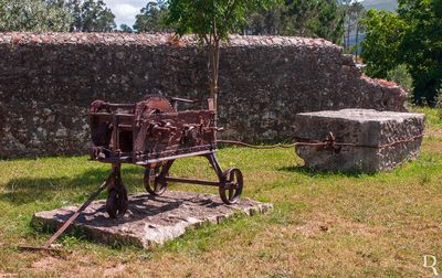 A Pedra e o Ferro