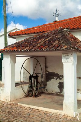Fontanário no Largo D. Maria I