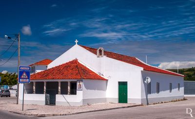 Alcobaça, Alfeizerão.
Arquitetura religiosa, quinhentista.
Proteção: não atribuída.
Época de construção: Séc. 15.
PINTOR DE AZULEJO: C. Moreira (2002).
Sónia Vazão (excertos), in http://www.monumentos.gov.pt/Site/APP_PagesUser/SIPA.aspx?id=23310