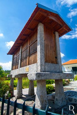 Os Espigueiros de Carvalhal de Vermilhas