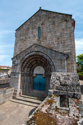 Mosteiro de So Pedro de Ferreira