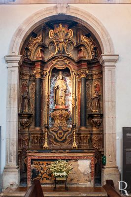 Altar da Rainha Santa Isabel