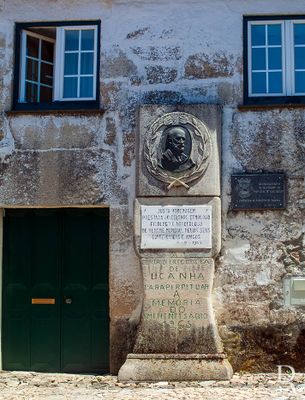 Homenagem de Ucanha junto à casa onde nasceu José Leite de Vasconcelos