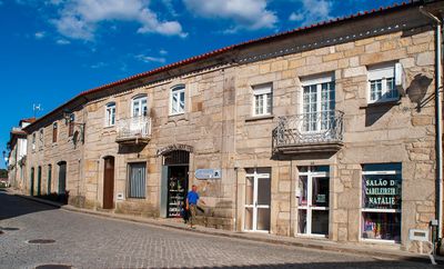 A Rua Direita de Favaios