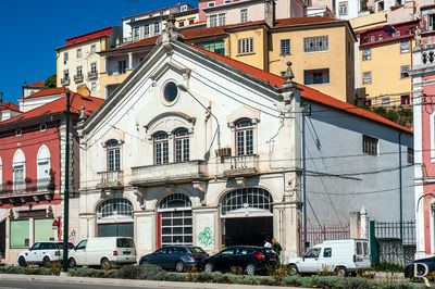 Avenida Emídio Navarro, 45