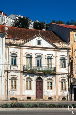 Avenida Emídio Navarro, 55