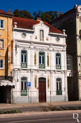 Avenida Emídio Navarro, 59