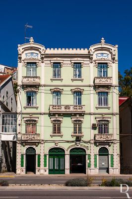 Avenida Emídio Navarro, 60