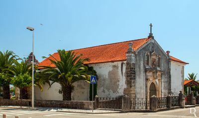  Montemor-o-Velho, Unio das freguesias de Montemor-o-Velho e Gates.
 
Igreja de Misericrdia maneirista.

Proteo: Imvel de Interesse Pblico.

Incio da construo: Sc. 16.

Autores - ESCULTOR: Joo de Ruo. PINTOR: Antnio Maria de Nazar.

Joo Cravo, Horcio Bonifcio e Paula No [excertos], in http://www.monumentos.gov.pt/Site/APP_PagesUser/SIPA.aspx?id=2599 