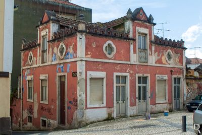P. 5 de Outubro, 3