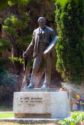 Jos Malhoa,  por Leopoldo de Almeida (1965)