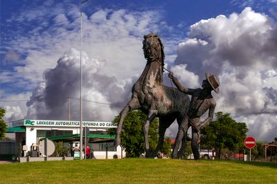 Monumento ao Cavalo Lusitano por Rui Fernandes 