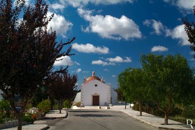 Alcobaça, Aljubarrota.
Capela maneirista.
Proteção: Monumento de Interesse Público.
Época de construção: Séc. 17.
Lurdes Perdigão (excertos), in http://www.monumentos.gov.pt/Site/APP_PagesUser/SIPA.aspx?id=3311