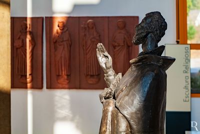 Escultura Religiosa