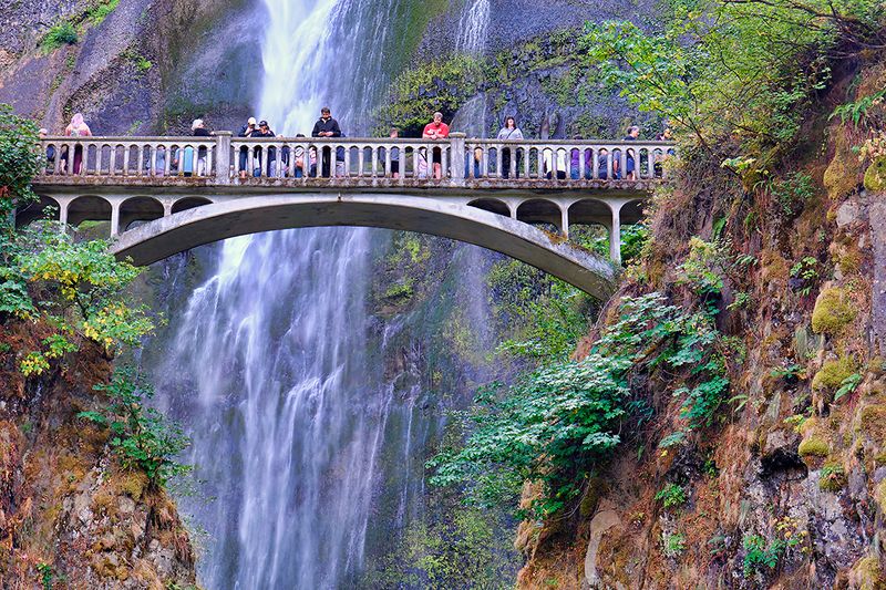 Multnomah Falls 2
