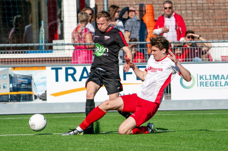 VV Heukelum - SC Everstein ( 1-2 )