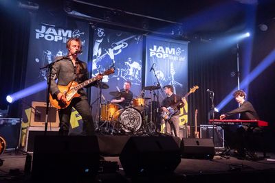 Meryn Bevelander Band @ JamPop