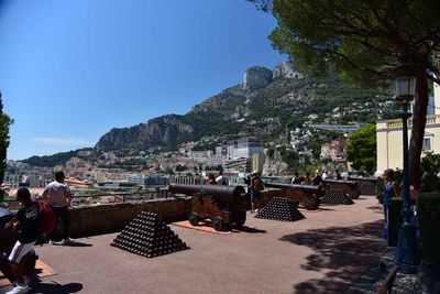 Place de Palais grounds