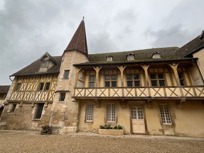 Another view of Facade of Hotel Dieu..