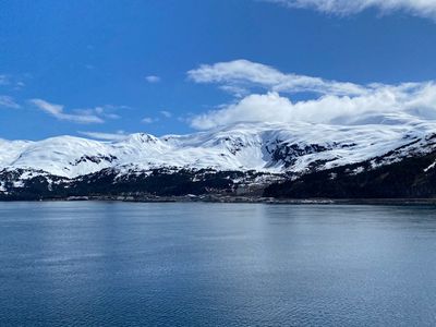Cruising the Hubbard Glacier