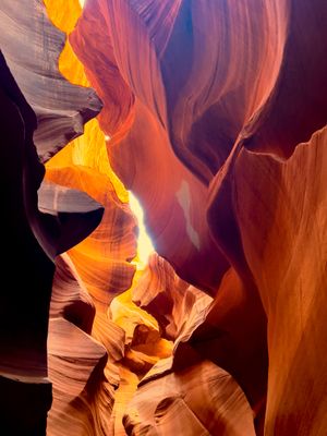 Lower Antelope Canyon, Page, Arizona, USA