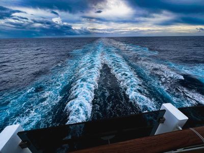 Pousse des 4 moteurs du Prima de NCL