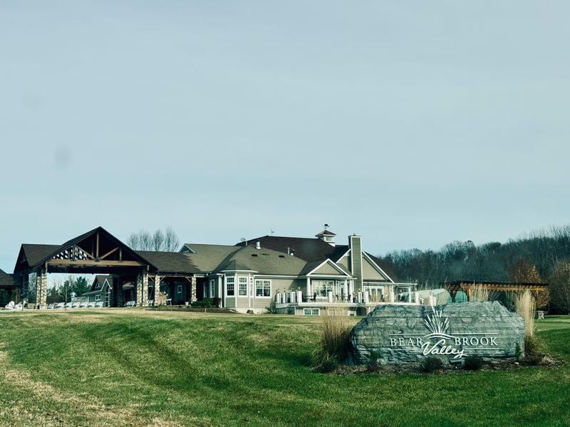 A wedding at Bear Brook Valley