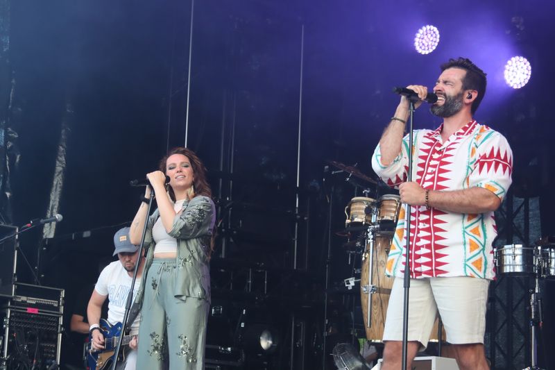Metejoor & Band 10.JPG