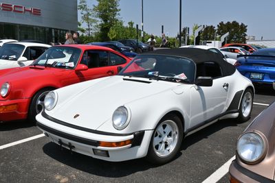 1989 Porsche 911 Carrera Speedster in White (DSC_1794)