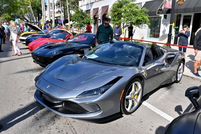 Ferrari F8 Spider (1333)